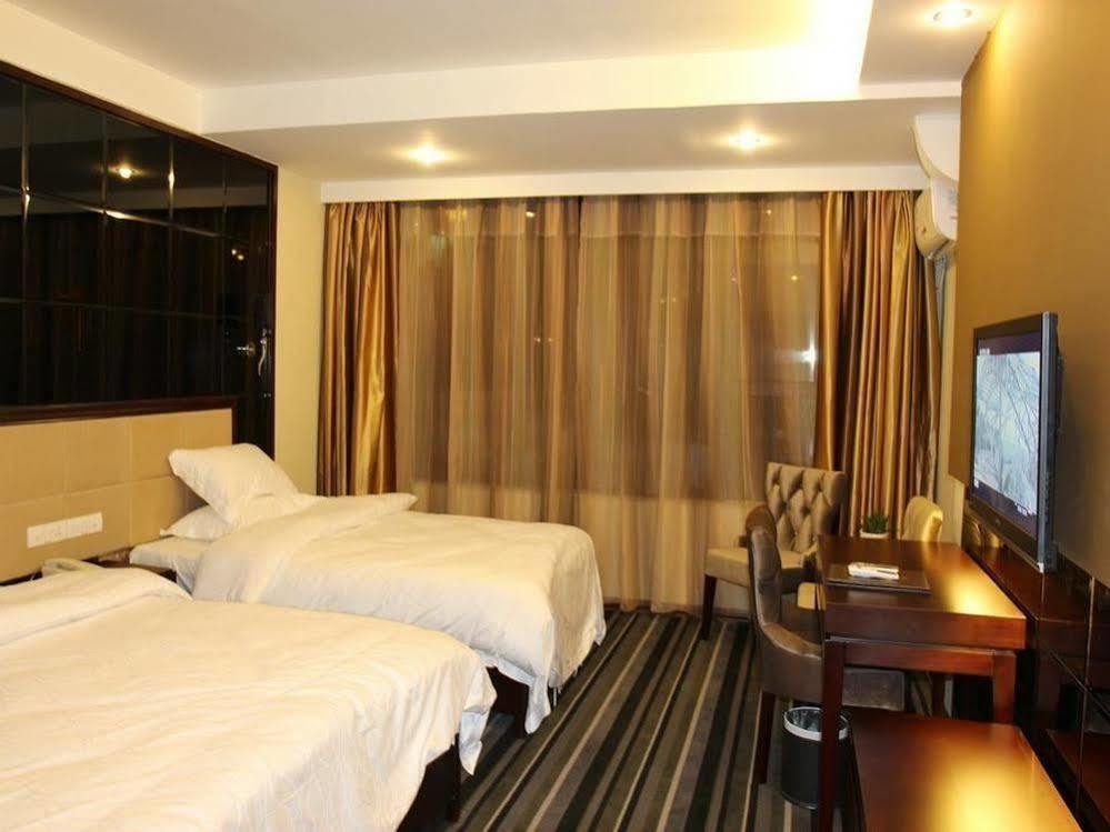 Perfect Season Hotel Guilin Exterior foto