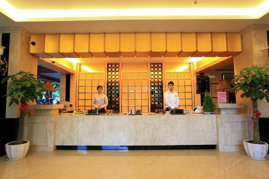 Perfect Season Hotel Guilin Exterior foto